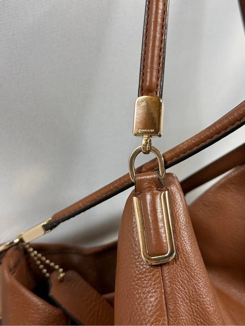 Coach spacious brown